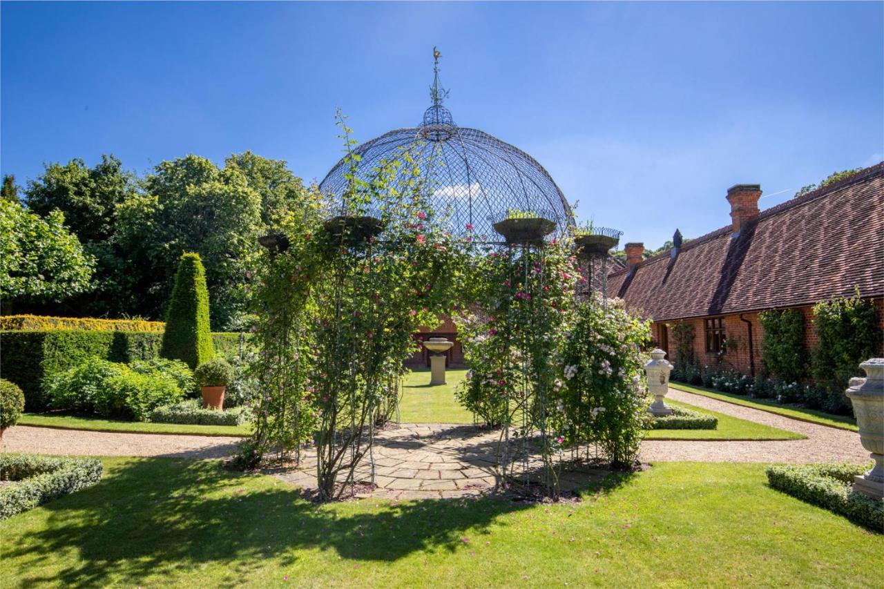 The Five Arrows Hotel Waddesdon Kültér fotó